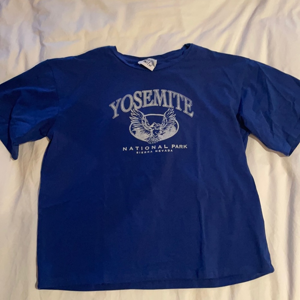 blue graphic t-shirt from princess polly, size 0